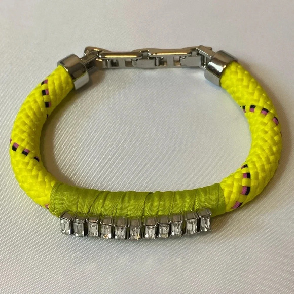 Stella & Dot Know the Robes Bracelet In Citrine Baguette Stone Detailing - Picture 3 of 4